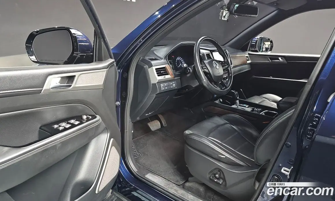 SsangYong Rexton 2018 2.2 автомат (гидро), фото 10 SsangYong Rexton 2018 2.2 автомат (гидро), фото 10