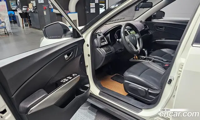 SsangYong TIBOLI 2016 1.6 автомат (гидро), миниатюра 10