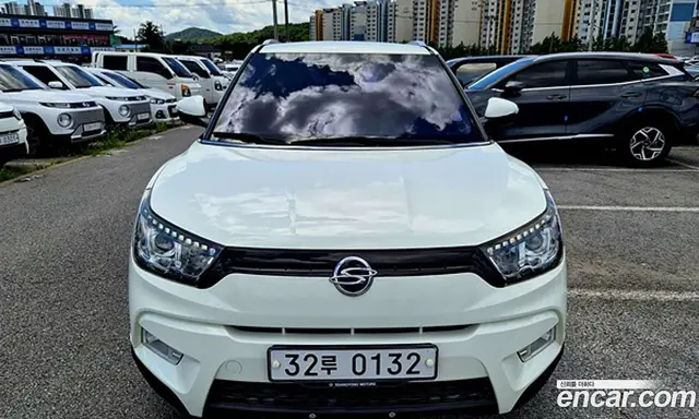 SsangYong TIBOLI 2016 1.6 автомат (гидро), миниатюра 3