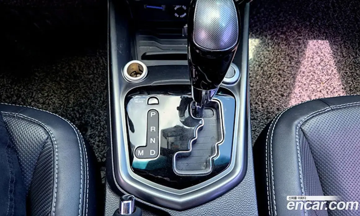 SsangYong TIBOLI 2016 1.6 автомат (гидро), фото 9