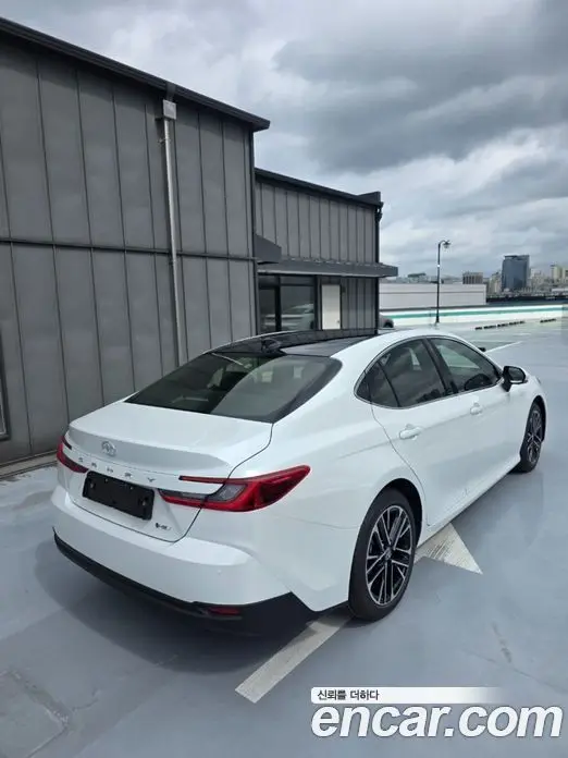 Toyota Camry 2026 2.5 автомат (гидро), миниатюра 7 Toyota Camry 2026 2.5 автомат (гидро), миниатюра 7