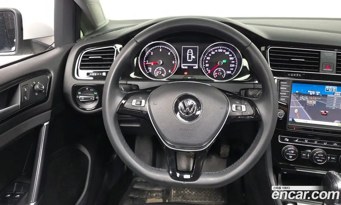 Volkswagen Golf 2015 2.0 автомат (гидро), фото 13 Volkswagen Golf 2015 2.0 автомат (гидро), фото 13