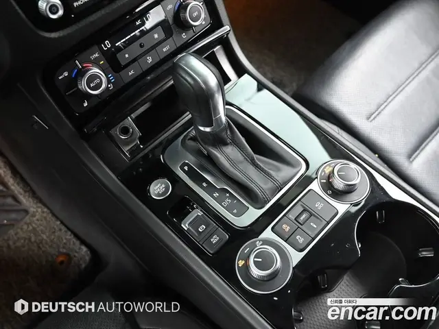 Volkswagen Touareg 2015 3.0 АКПП, миниатюра 9