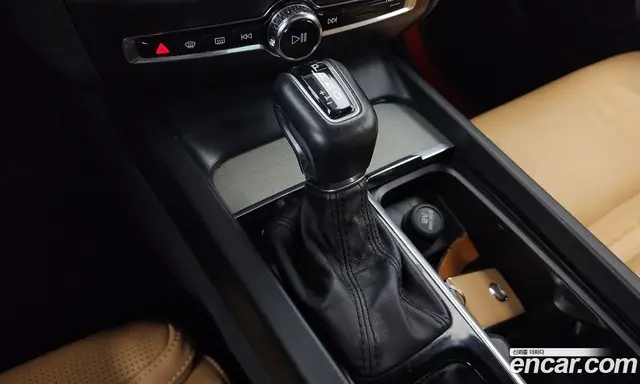 Volvo S60 2019 2.0 автомат (гидро), миниатюра 9 Volvo S60 2019 2.0 автомат (гидро), миниатюра 9