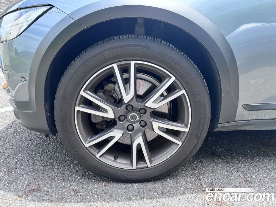 Volvo V90 2018 2.0 автомат (гидро), фото 6 Volvo V90 2018 2.0 автомат (гидро), фото 6