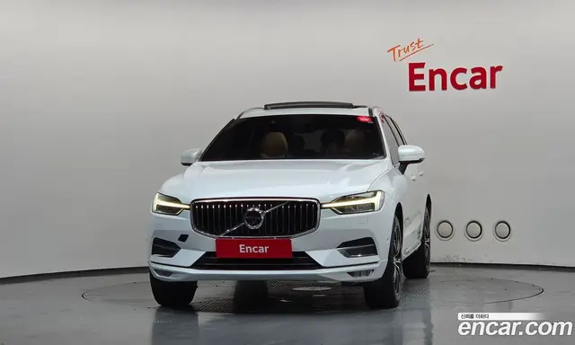 Volvo XC60 2017 2.0 автомат (гидро), миниатюра 3 Volvo XC60 2017 2.0 автомат (гидро), миниатюра 3
