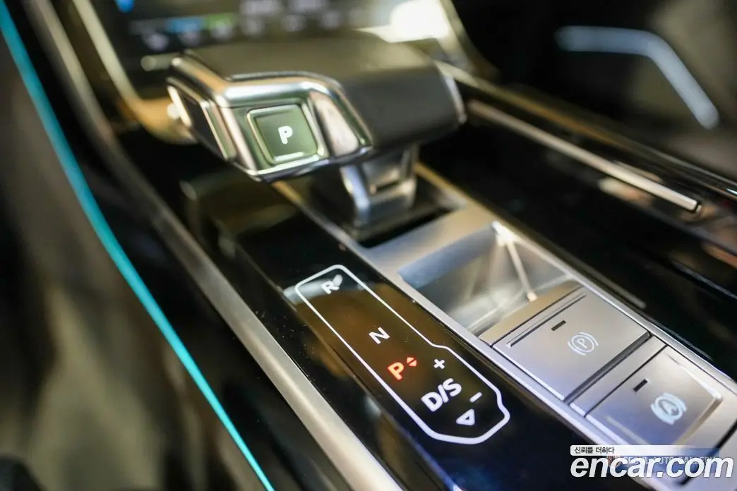 Audi A8 2021 3.0 автомат (гидро), фото 15 Audi A8 2021 3.0 автомат (гидро), фото 15