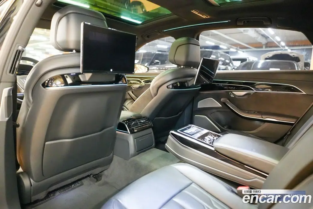 Audi A8 2021 3.0 автомат (гидро), фото 18 Audi A8 2021 3.0 автомат (гидро), фото 18