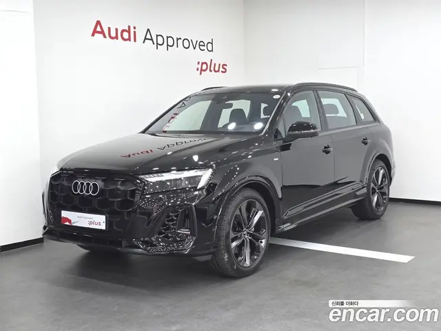 Audi Q7, 2026, 943 км
