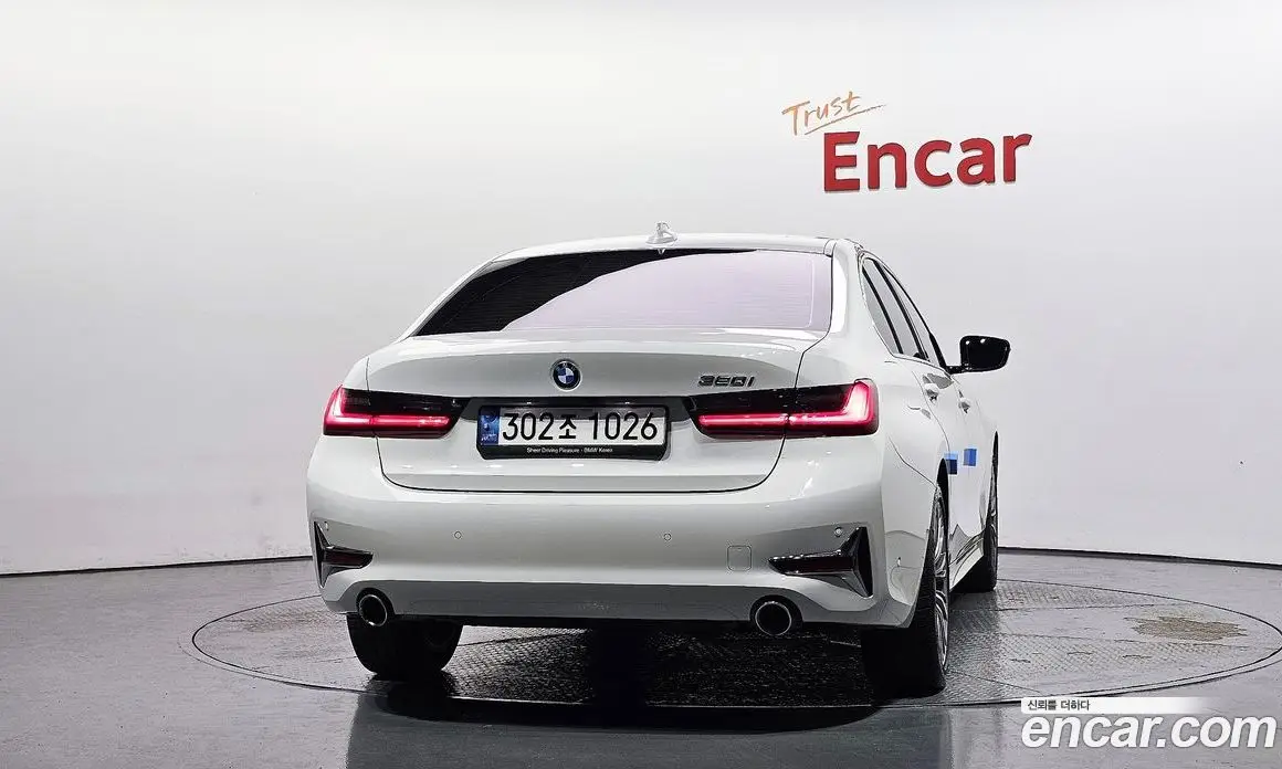 BMW 3 серия 2021 2.0 автомат (гидро), фото 4