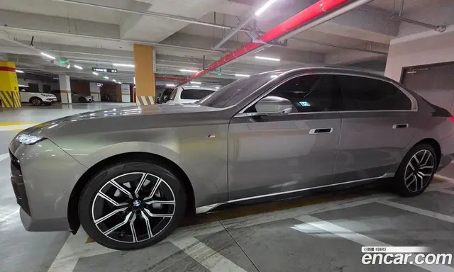 BMW 7 серия 2025 3.0 автомат (гидро), миниатюра 8