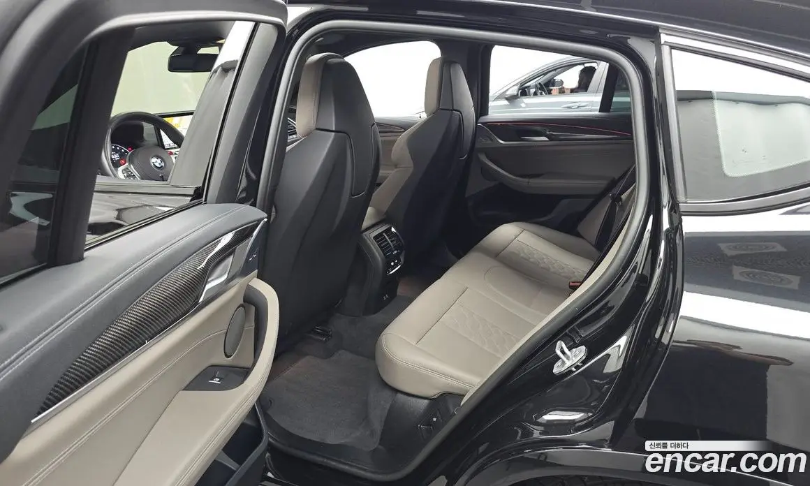 BMW X4M 2024 3.0 автомат (гидро), фото 11