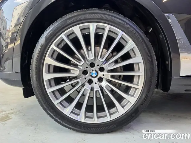 BMW X7 2022 3.0 автомат (гидро), миниатюра 7