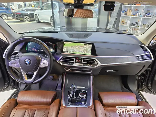 BMW X7 2022 3.0 автомат (гидро), миниатюра 9