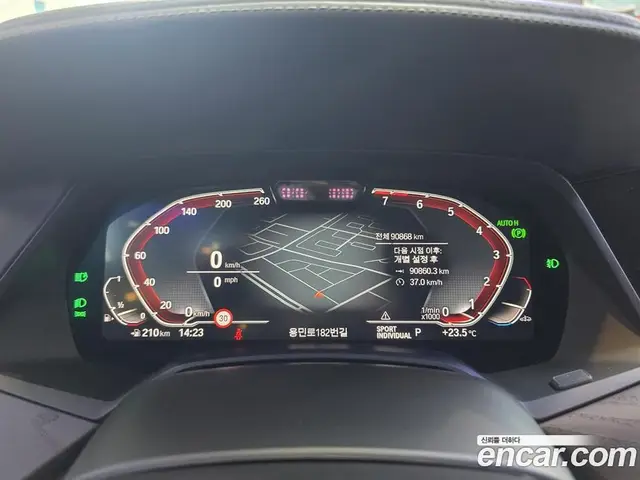 BMW X7 2022 3.0 автомат (гидро), миниатюра 10