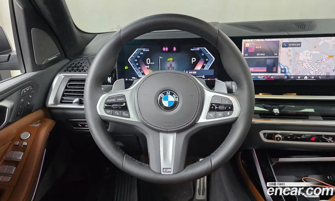 BMW X7 2024 3.0 автомат (гидро), фото 14