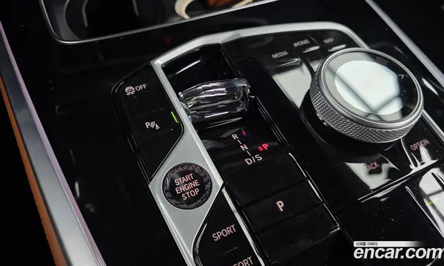 BMW X7 2024 3.0 автомат (гидро), миниатюра 9