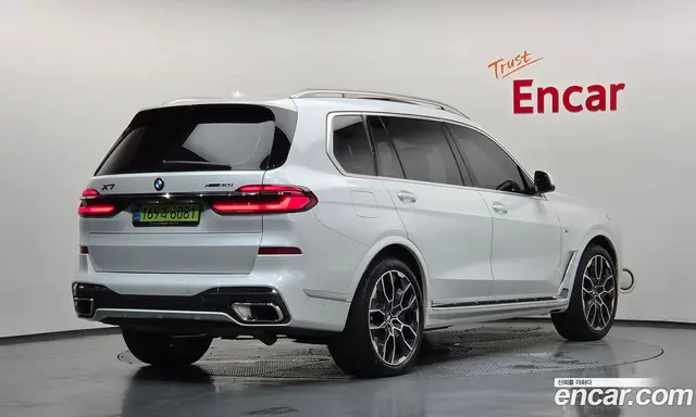 BMW X7 2025 3.0 автомат (гидро), миниатюра 2