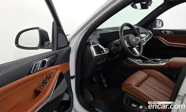 BMW X7 2025 3.0 автомат (гидро), миниатюра 10