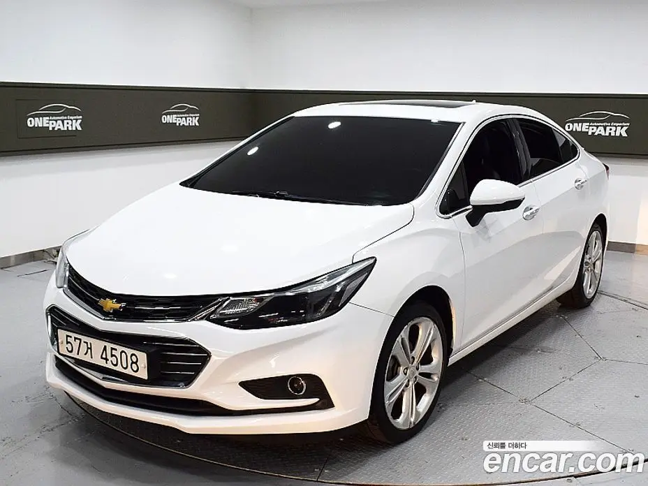 Chevrolet Cruze 2017 1.4 автомат (гидро), фото 1 Chevrolet Cruze 2017 1.4 автомат (гидро), фото 1