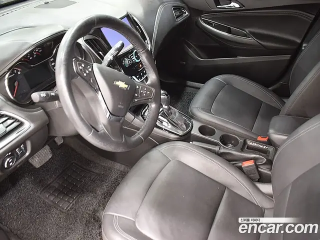 Chevrolet Cruze 2017 1.4 автомат (гидро), миниатюра 4 Chevrolet Cruze 2017 1.4 автомат (гидро), миниатюра 4
