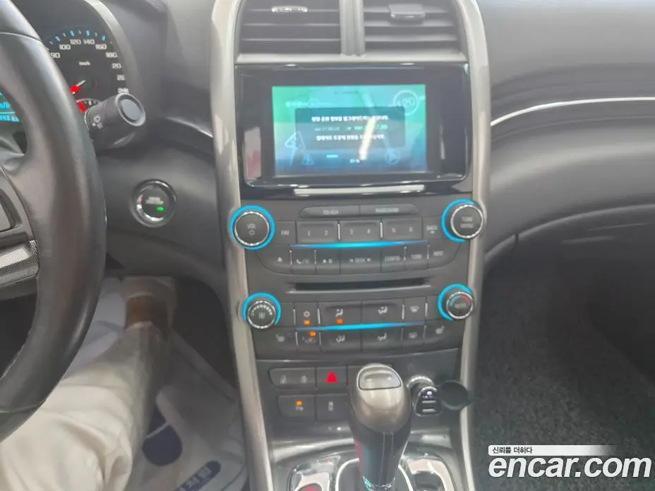 Chevrolet Malibu 2015 2.0 автомат (гидро), фото 13