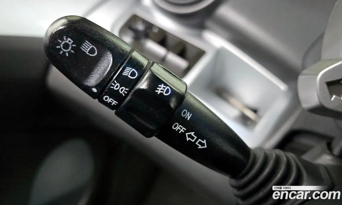 Chevrolet Spark 2011 1.0 автомат (гидро), фото 19