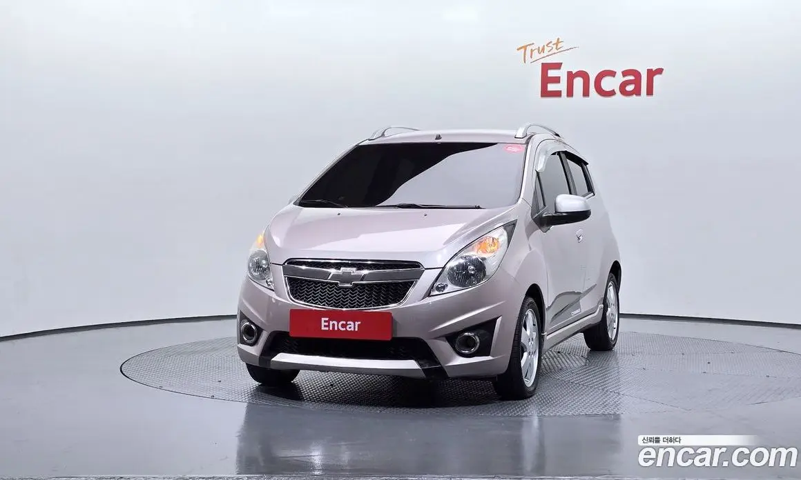 Chevrolet Spark 2011 1.0 автомат (гидро), фото 3