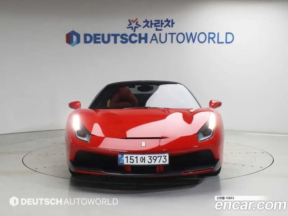 Ferrari 488 2019 3.9 автомат (гидро), фото 3