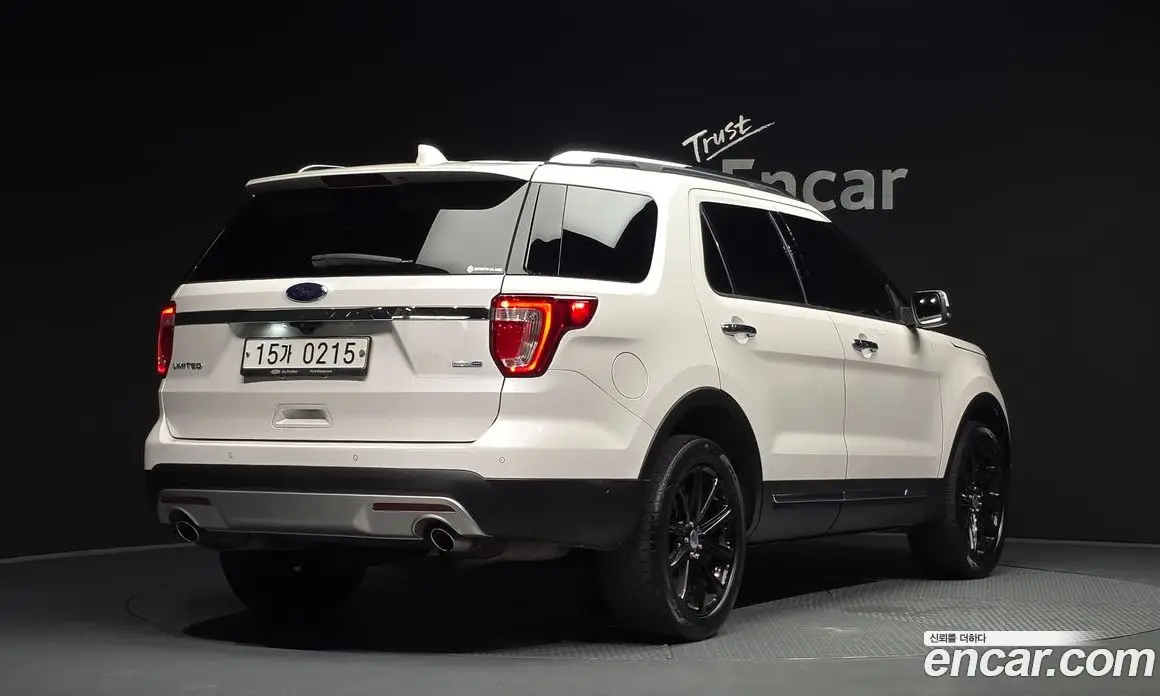 Ford Explorer 2016 2.3 автомат (гидро), фото 2 Ford Explorer 2016 2.3 автомат (гидро), фото 2