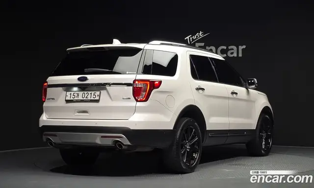 Ford Explorer 2016 2.3 автомат (гидро), миниатюра 2 Ford Explorer 2016 2.3 автомат (гидро), миниатюра 2