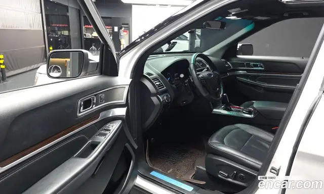 Ford Explorer 2016 2.3 автомат (гидро), миниатюра 10 Ford Explorer 2016 2.3 автомат (гидро), миниатюра 10