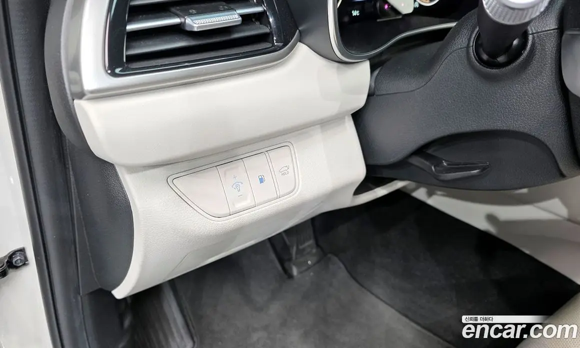Genesis G70 2024 2.5 автомат (гидро), фото 16 Genesis G70 2024 2.5 автомат (гидро), фото 16