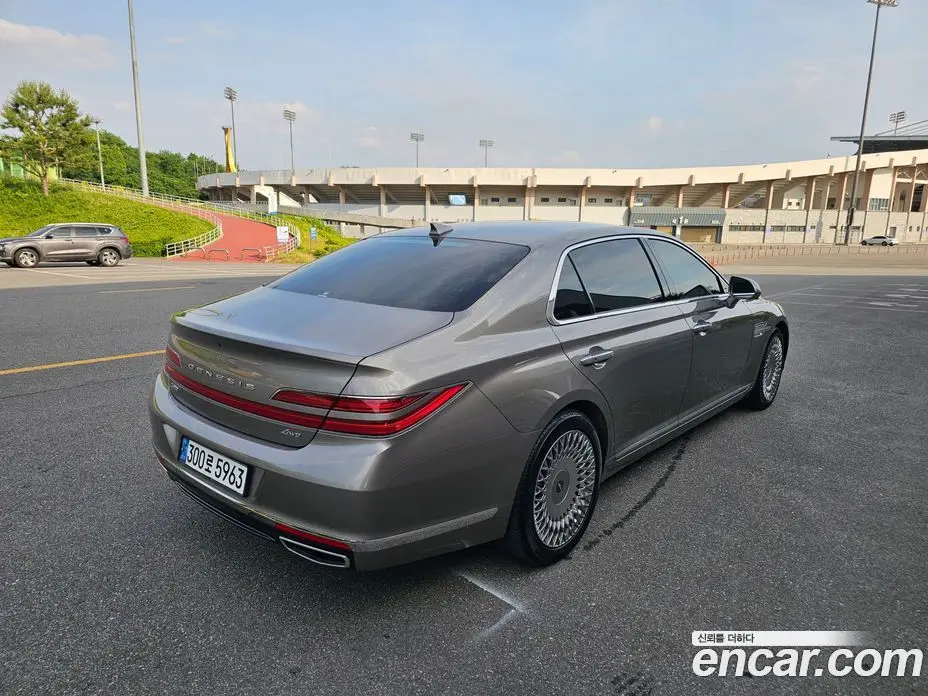 Genesis G90 2021 3.8 автомат (гидро), фото 14 Genesis G90 2021 3.8 автомат (гидро), фото 14
