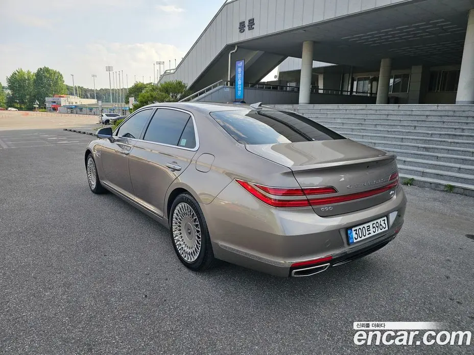 Genesis G90 2021 3.8 автомат (гидро), фото 16 Genesis G90 2021 3.8 автомат (гидро), фото 16