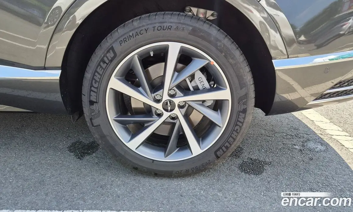 Genesis GV80 2026 2.5 автомат (гидро), фото 6 Genesis GV80 2026 2.5 автомат (гидро), фото 6