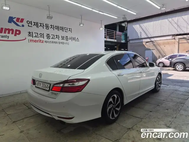 Honda Accord 2017 2.4 автомат (гидро), миниатюра 5 Honda Accord 2017 2.4 автомат (гидро), миниатюра 5