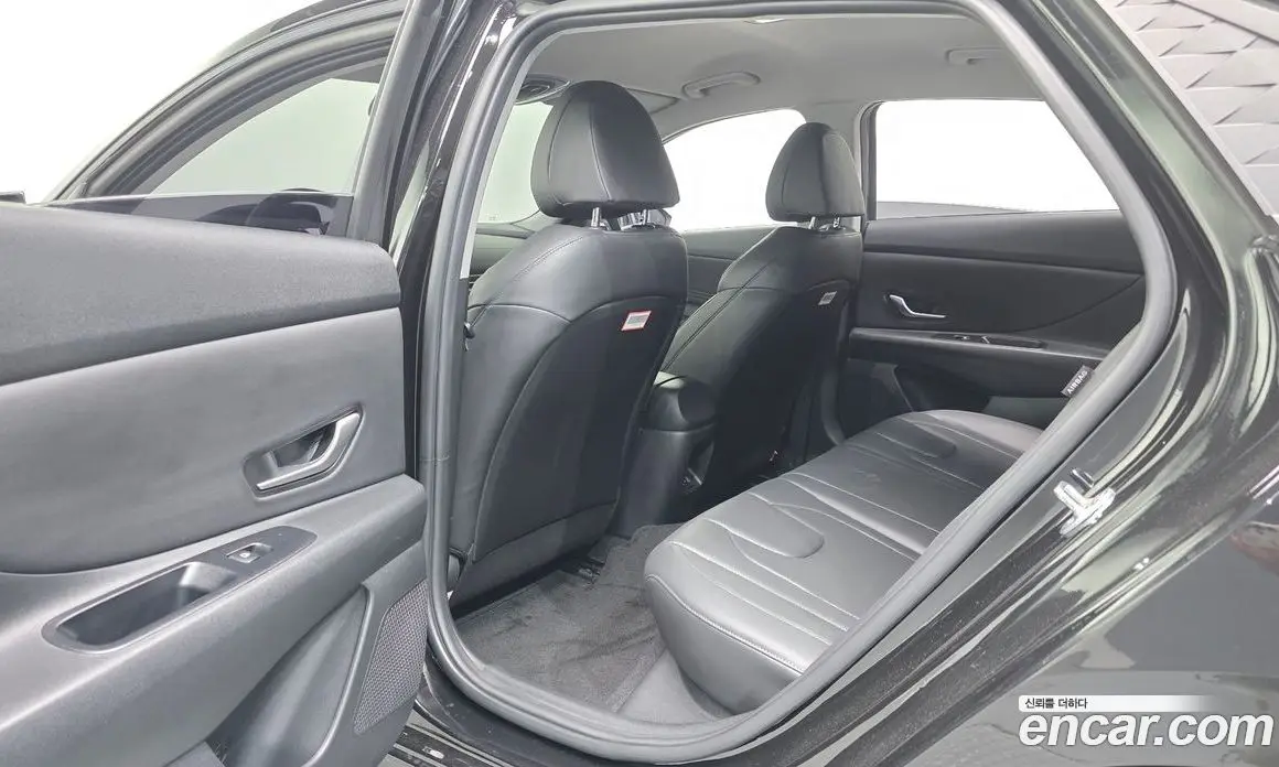 Hyundai Avante 2024 1.6 автомат (гидро), фото 18 Hyundai Avante 2024 1.6 автомат (гидро), фото 18