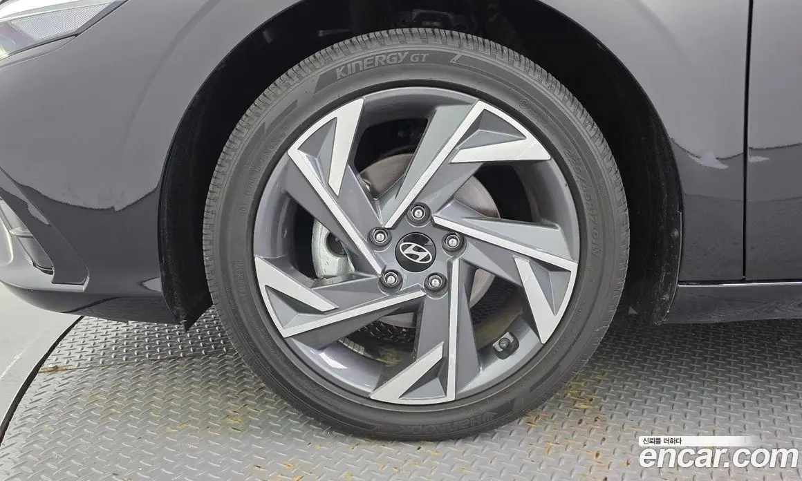 Hyundai Avante 2024 1.6 автомат (гидро), фото 5 Hyundai Avante 2024 1.6 автомат (гидро), фото 5