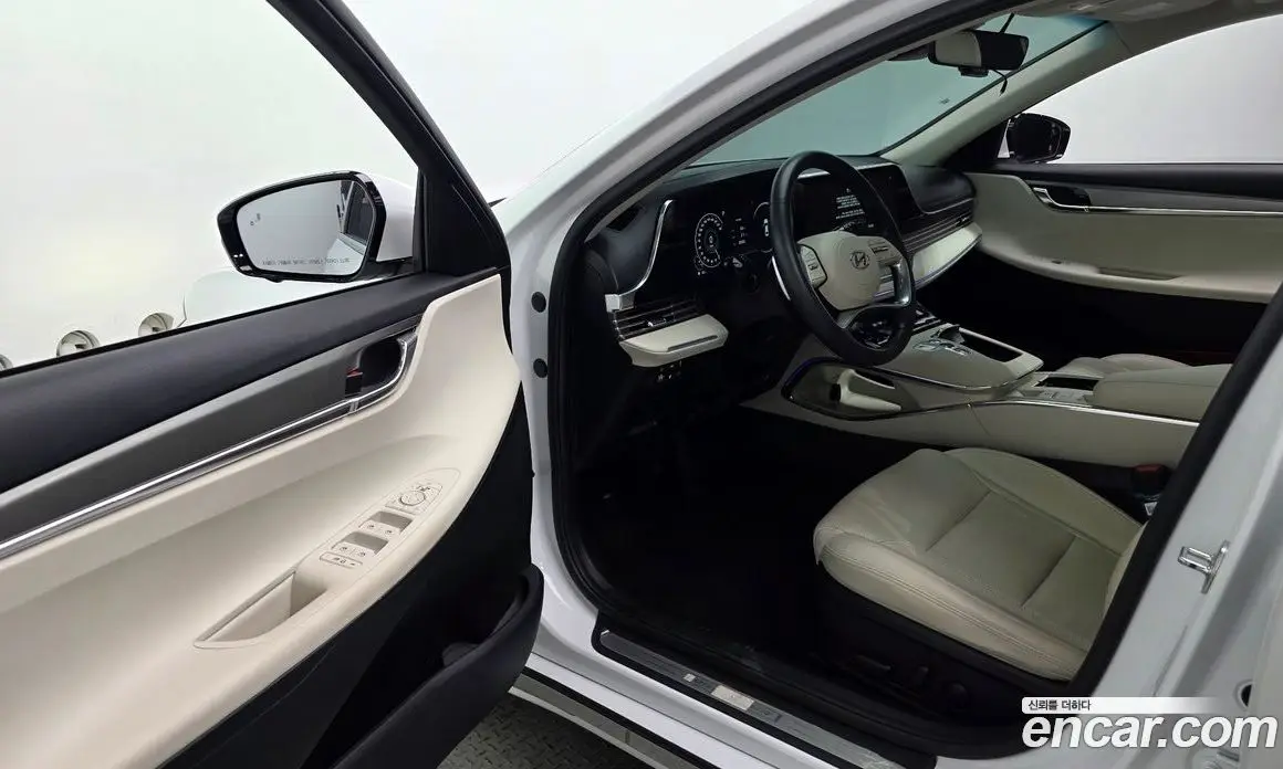 Hyundai Grandeur 2022 2.5 автомат (гидро), фото 11 Hyundai Grandeur 2022 2.5 автомат (гидро), фото 11