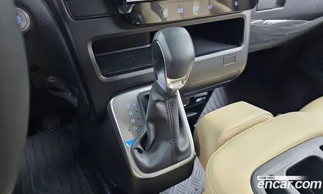 Hyundai Staria 2023 2.2 автомат (гидро), миниатюра 9 Hyundai Staria 2023 2.2 автомат (гидро), миниатюра 9