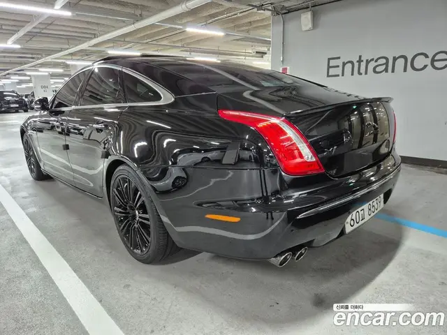 Jaguar XJ 2010 5.0 автомат (гидро), миниатюра 2