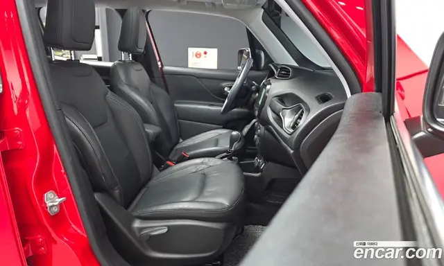 Jeep Renegade 2022 1.3 автомат (гидро), миниатюра 11 Jeep Renegade 2022 1.3 автомат (гидро), миниатюра 11