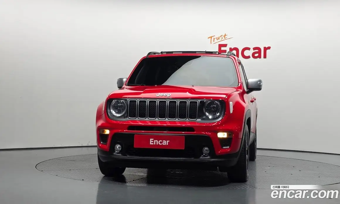 Jeep Renegade 2022 1.3 автомат (гидро), фото 3 Jeep Renegade 2022 1.3 автомат (гидро), фото 3