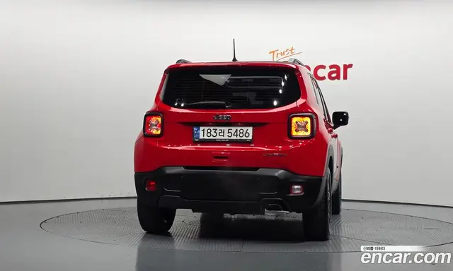 Jeep Renegade 2022 1.3 автомат (гидро), миниатюра 4 Jeep Renegade 2022 1.3 автомат (гидро), миниатюра 4