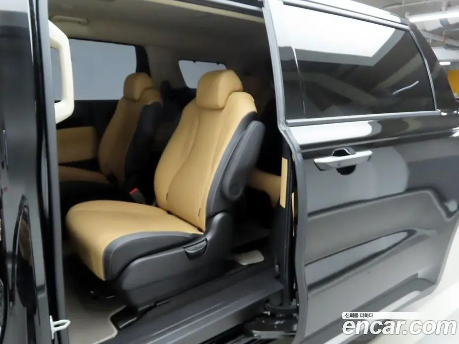 Kia Carnival 2022 3.5 автомат (гидро), фото 13 Kia Carnival 2022 3.5 автомат (гидро), фото 13