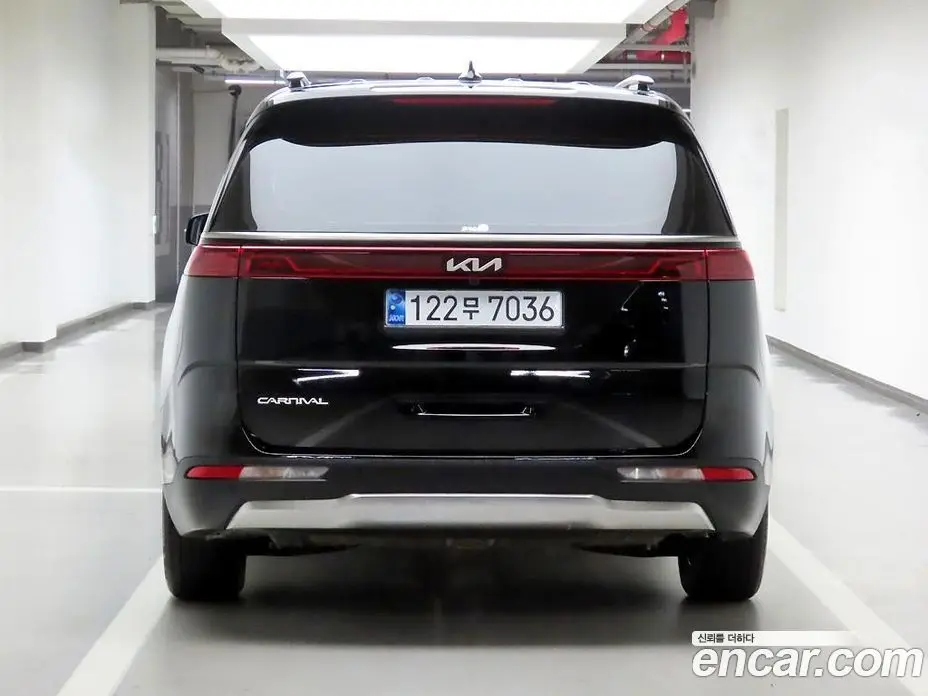 Kia Carnival 2022 3.5 автомат (гидро), фото 3 Kia Carnival 2022 3.5 автомат (гидро), фото 3