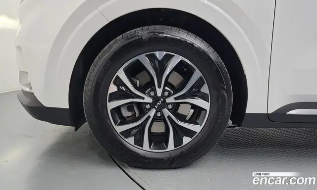 Kia Carnival 2022 2.2 автомат (гидро), миниатюра 5 Kia Carnival 2022 2.2 автомат (гидро), миниатюра 5