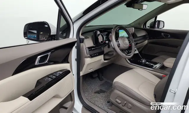 Kia Carnival 2022 2.2 автомат (гидро), миниатюра 10 Kia Carnival 2022 2.2 автомат (гидро), миниатюра 10