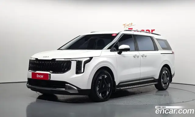 Kia Carnival, 2025, 21 166 км